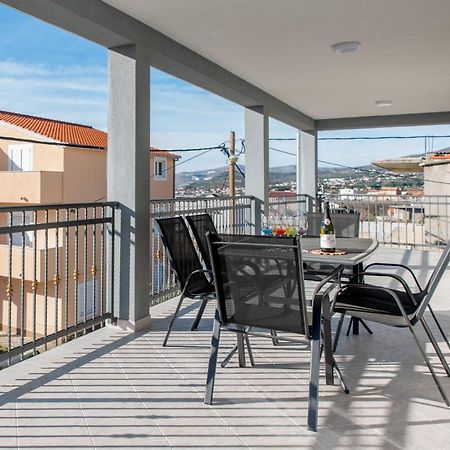 Apartments Zilic Kaštel Stari Zewnętrze zdjęcie
