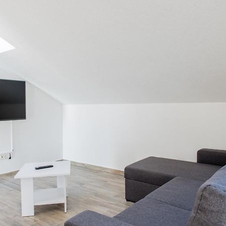 Apartments Zilic Kaštel Stari Zewnętrze zdjęcie