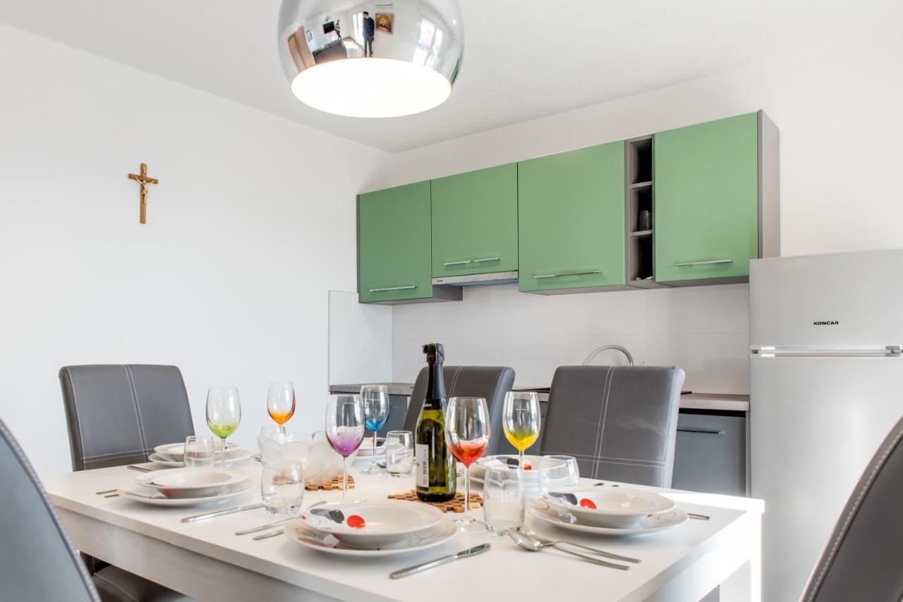 Apartments Zilic Kaštel Stari Zewnętrze zdjęcie