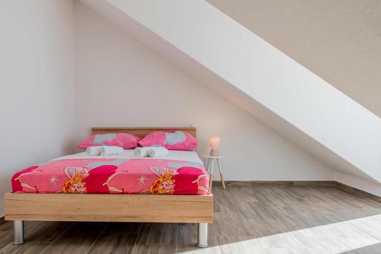 Apartments Zilic Kaštel Stari Zewnętrze zdjęcie