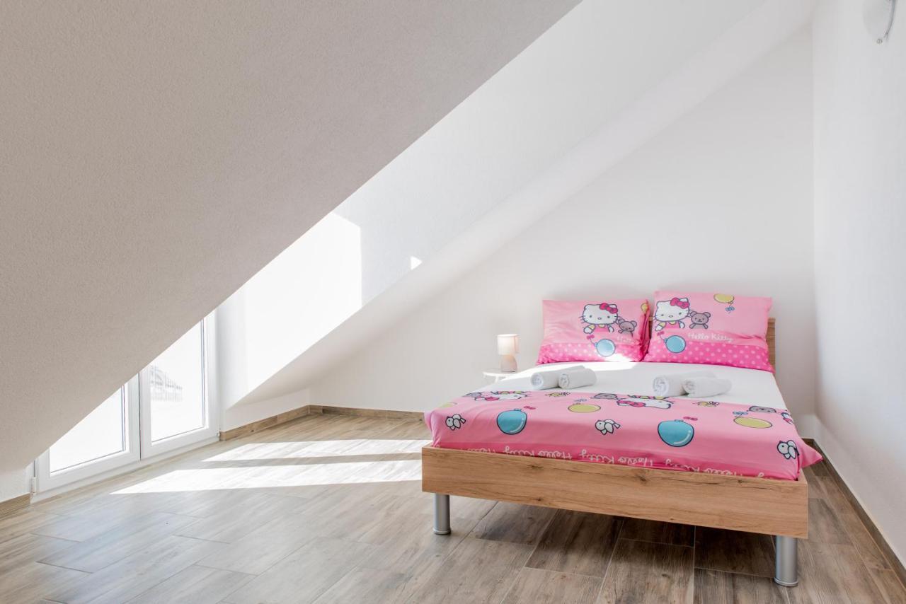 Apartments Zilic Kaštel Stari Zewnętrze zdjęcie
